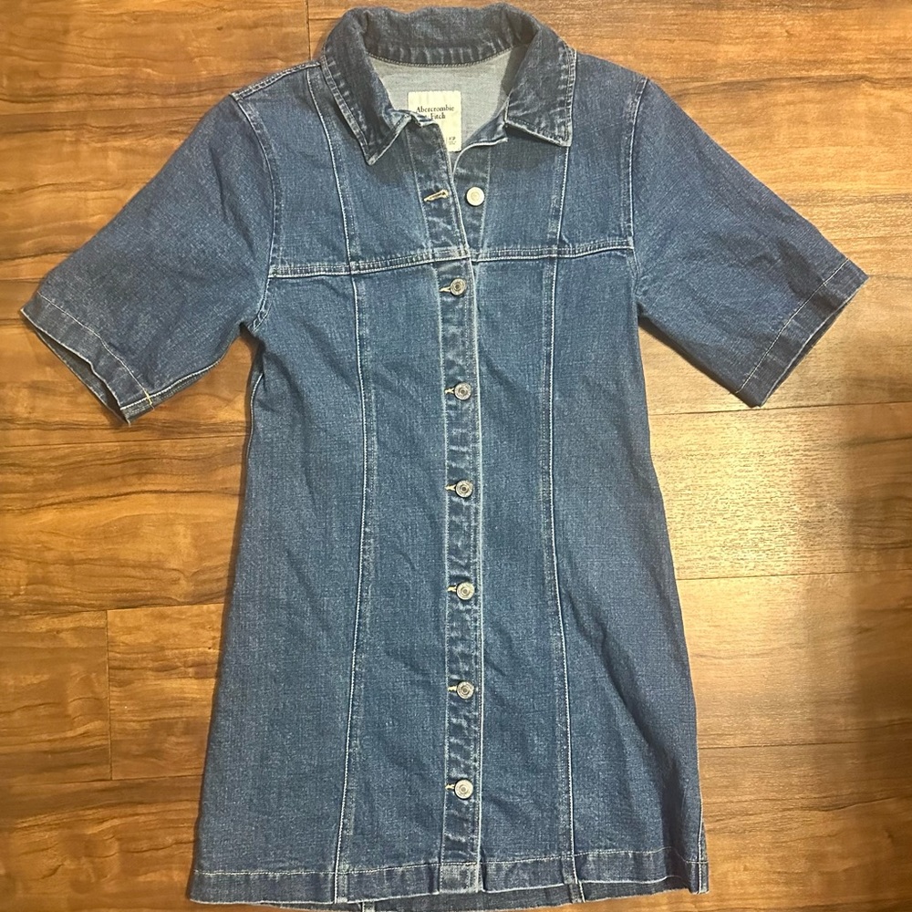 Abercrombie & Fitch, size XSP, denim dress.